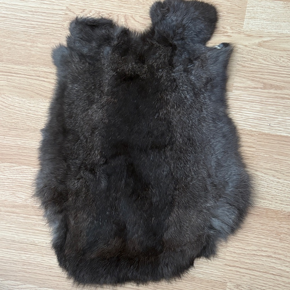 #A80 Black Rabbit Fur Pelt for Crafts and Display